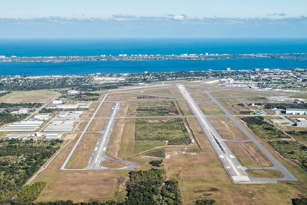 The Most Beautiful Airport Approaches MoonJet Flight Support